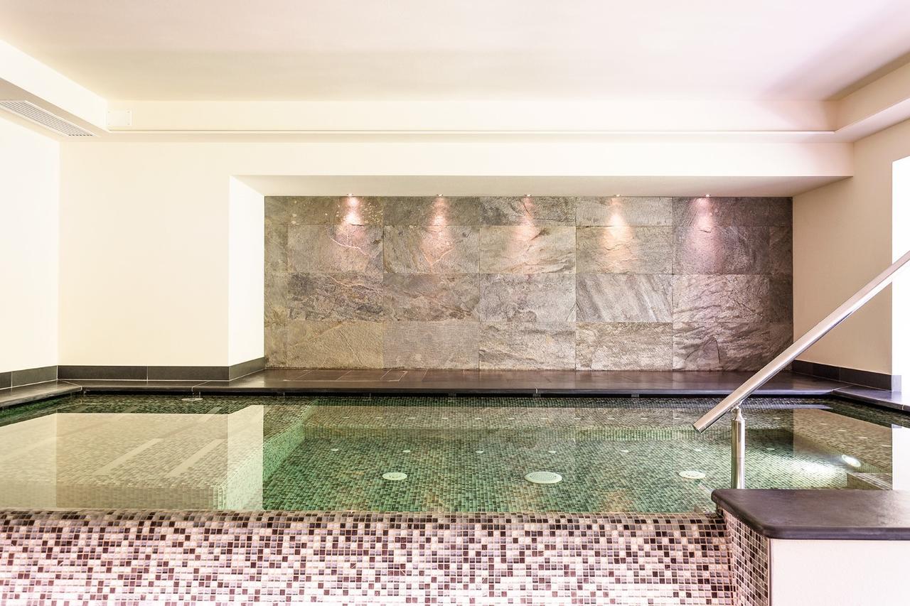 Hotel Garni Paradisi - Wellness & Spa Mezzano Exterior photo